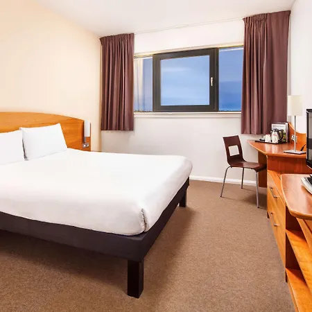 Ibis Hotel Northampton Centre Exterior photo