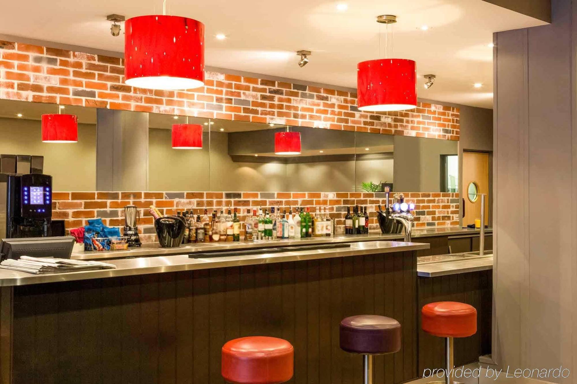 Ibis Centre 2*